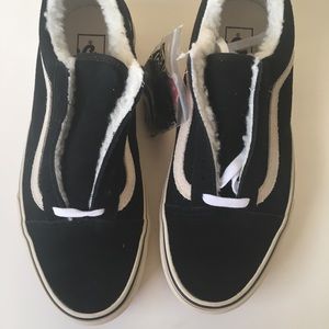 NIB Vans faux Fur lines Suede Old Skool